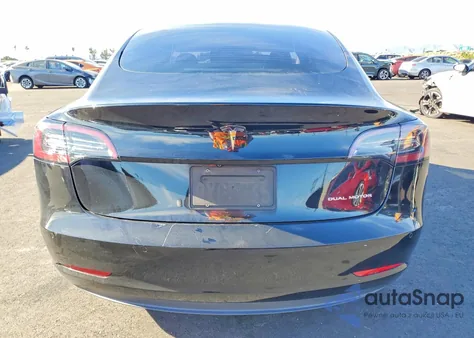 2021 Tesla Model 3 из США, поврежденный, VIN 5YJ3E1EB2MF004315